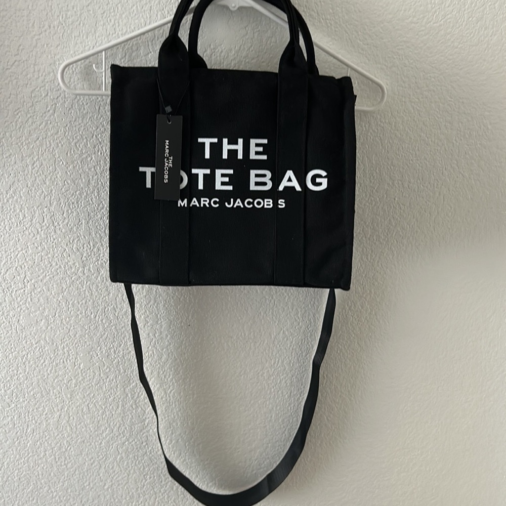 COPY - March Jacobs the tote bag